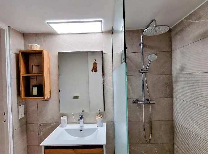 Richelieu 76 A 300m Piscine Parking * Agde